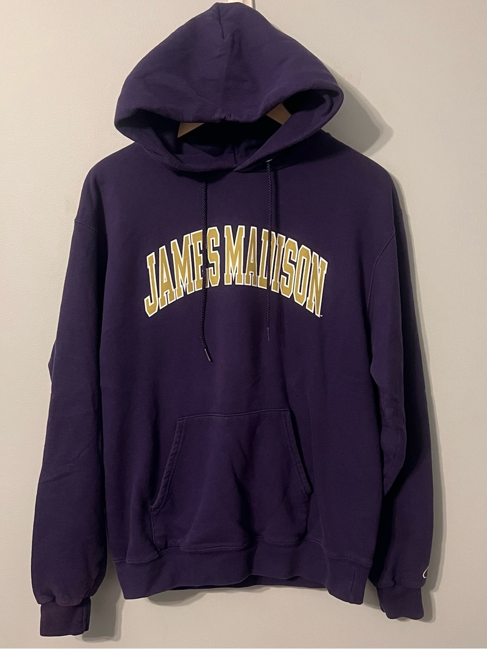 James Madison Dukes Hoodie Men’s M Purple Pullover University Graphic Champion